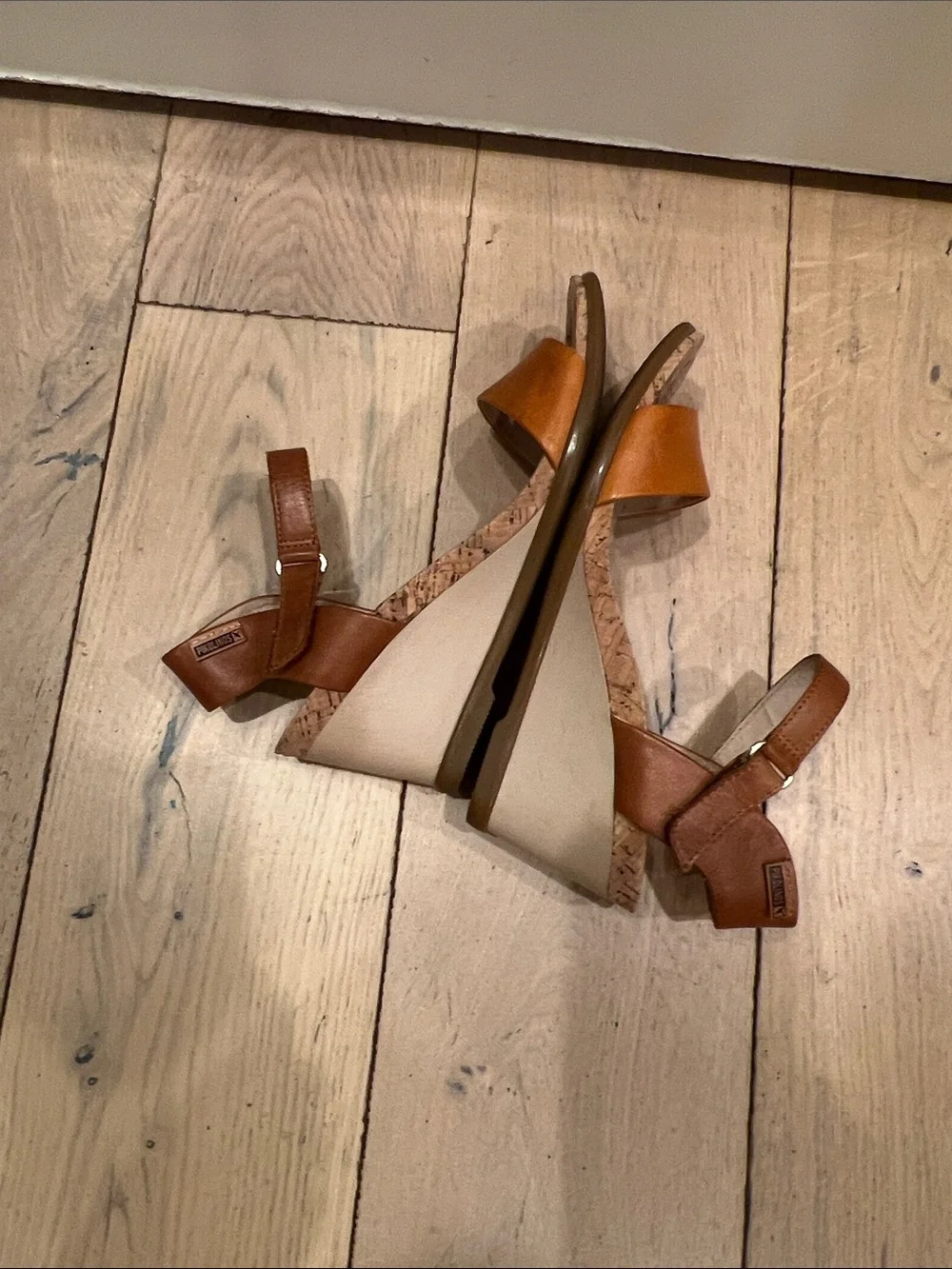 PIKOLINOS elegant wedges